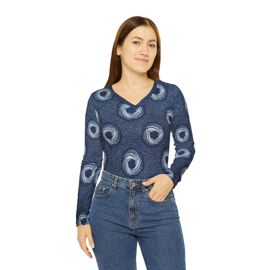 Women's Fitted V-neck Long Sleeve Shirt in Blue Shweshwe Print